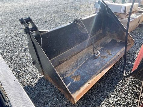 iron works 4n1 bucket